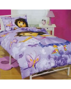 Butterflies float around the little explorer on a fairytale adventure and create a beautiful purple bedding set, perfect for little girls.