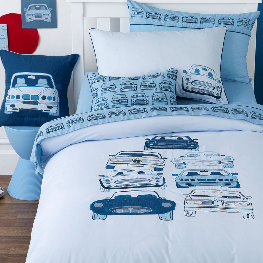 stacked-cars-bedding-close.jpg