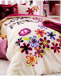 Love and Peace Quilt Cover Set
